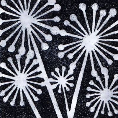 Spikey Flowers (M206)