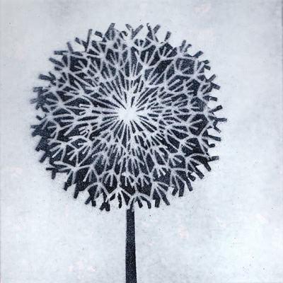 Dandelion Clock (M94)